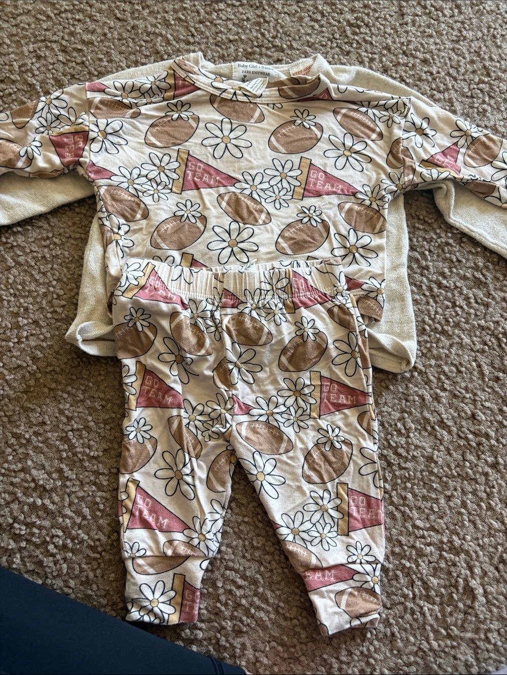 B62 2pc LS Bamboo Set by Larkspur Baby— Football Floral, 3-6 EUC